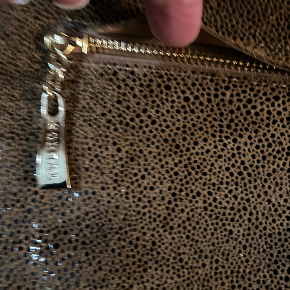 Sorial Textured Leather Handbag w Double Chainlink & Leather Handles & - Picture 5 of 11